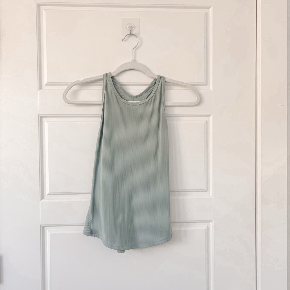 Lululemon Ribbed Tank Top Bundle - Picture 4 of 10